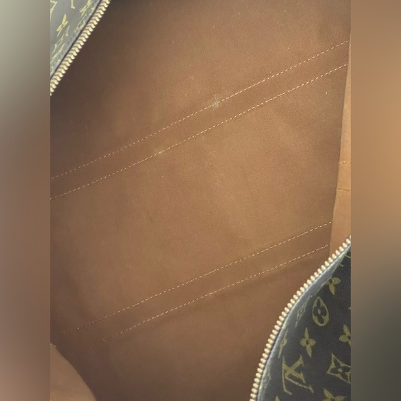 LOUIS VUITTON Monogram Keepal 50 - Picture 11 of 16